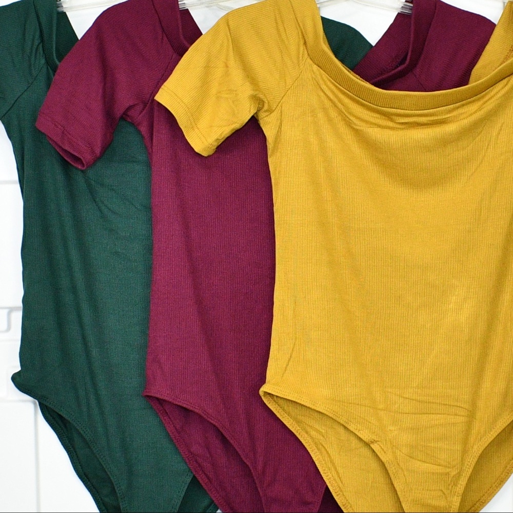 HUNTER GREEN OFF SHOULDER BODYSUIT - Picture 4 of 4